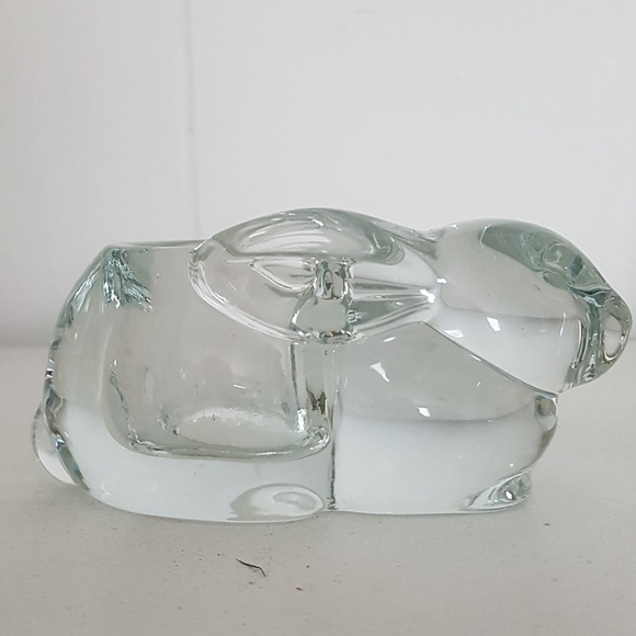 Vintage Bunny Candle Holder by Indiana Glass - Picture 5 of 6